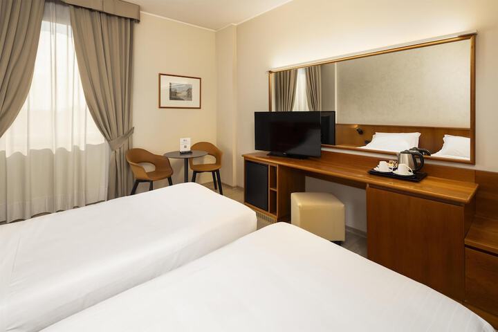 In-room business center