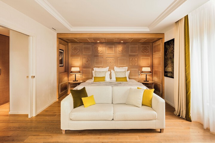 Room 25 of 71
