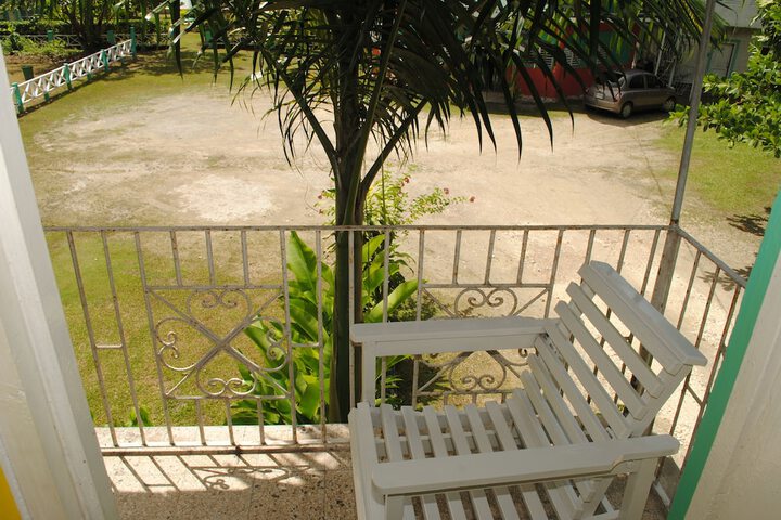 Property Grounds 25 of 29