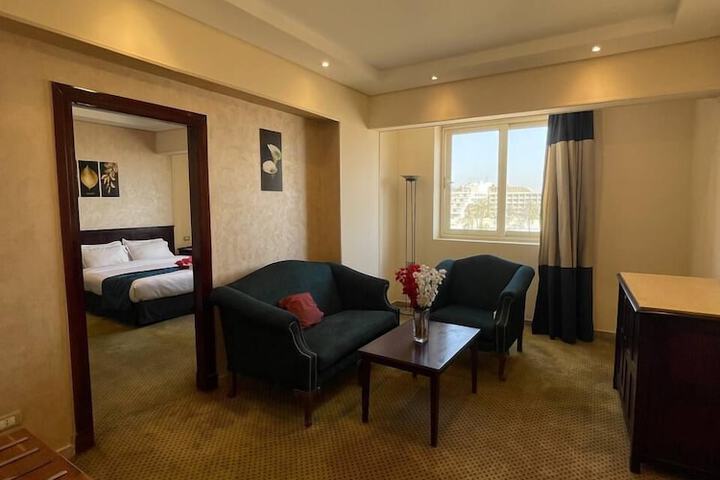 Room 19 of 90