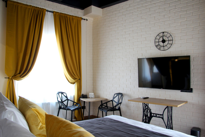 guest_rooms