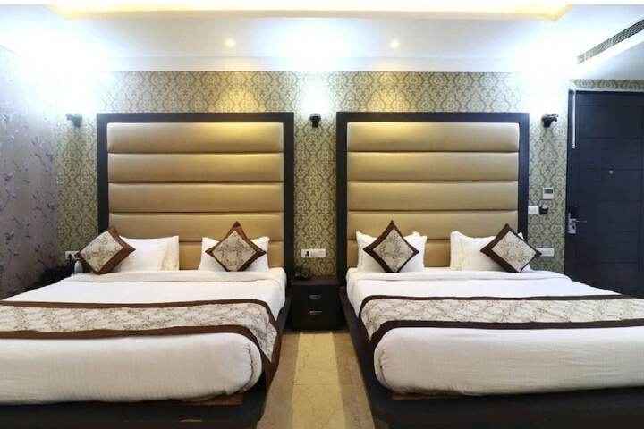 Room 16 of 47