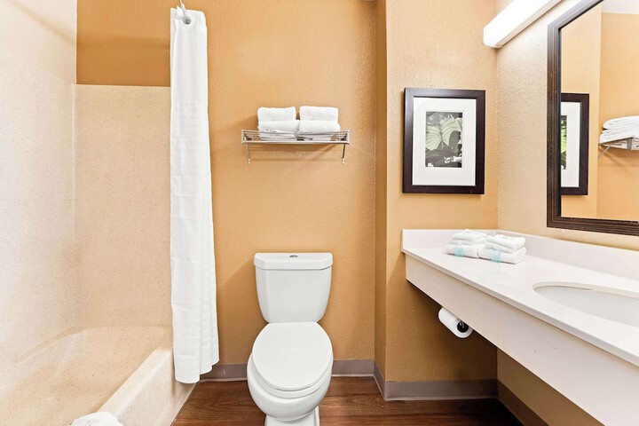 2 Double Beds Efficiency (2 of 6)