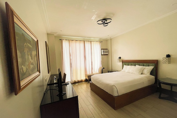 Room 19 of 70