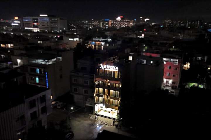 Hotel 90 of 93