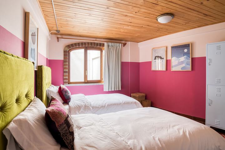 Room 14 of 56