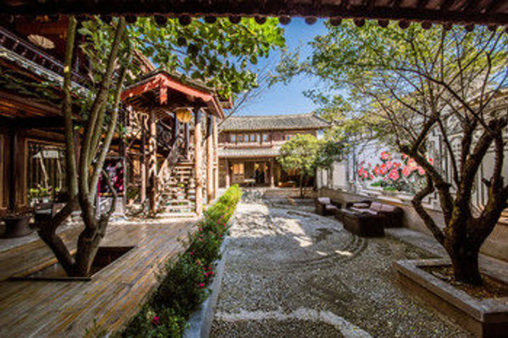 Hotel Exterior 20 of 108