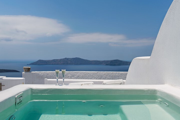 Jetted tub