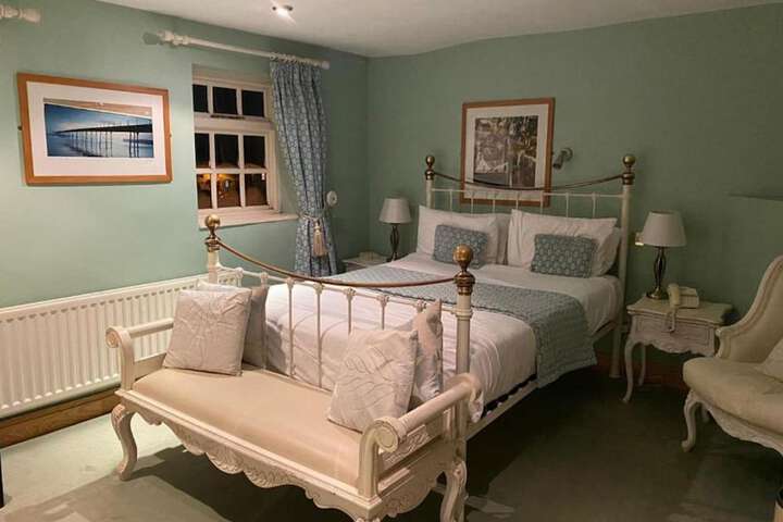 Room 8 of 51