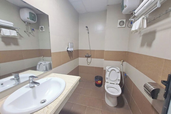 Room 36 of 42