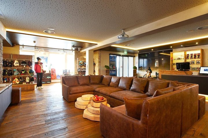 Lobby Entry