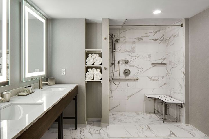Bathroom shower