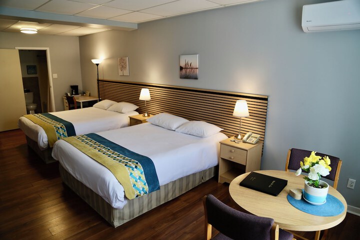 Room 13 of 20