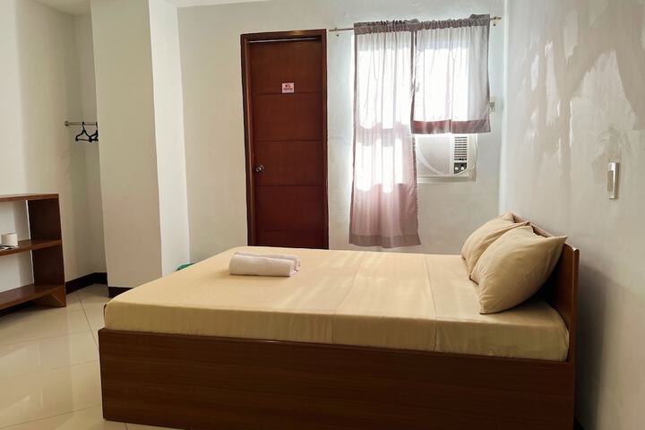 Room 18 of 84