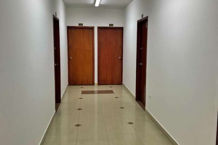 Ballroom/Hall 34 of 36