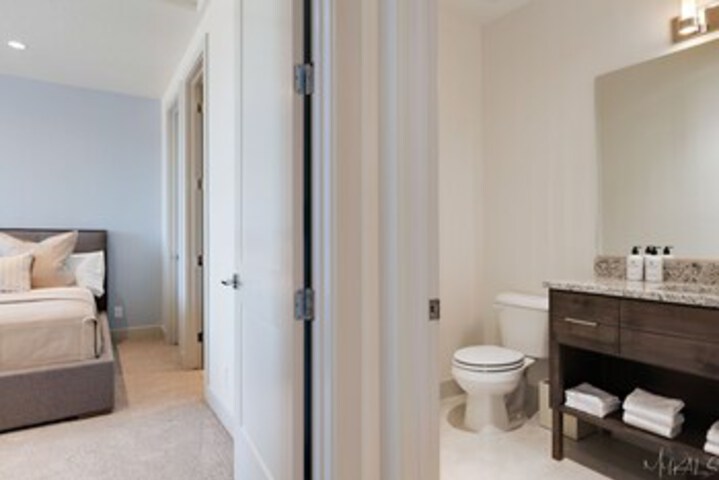 Room 40 of 51