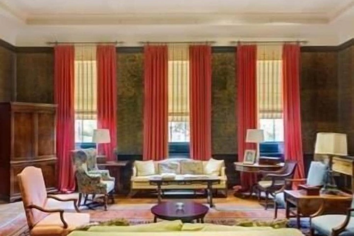 Executive lounge