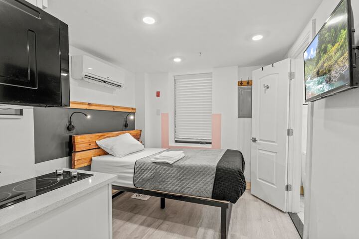 Room 37 of 110