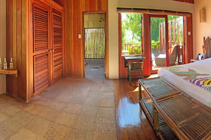 Room 6 of 42