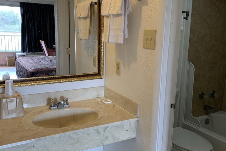 Room 20 of 30