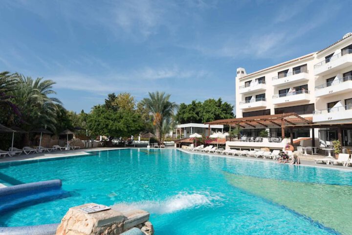 Hotel 70 of 73