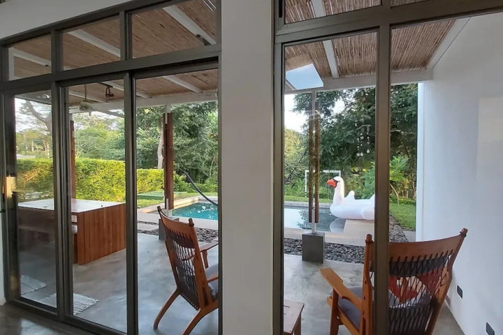 Terrace/Patio 4 of 10