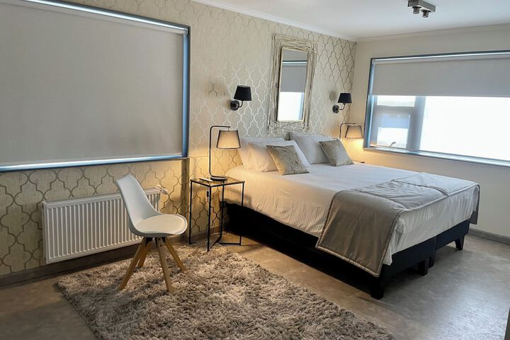 Room 15 of 39
