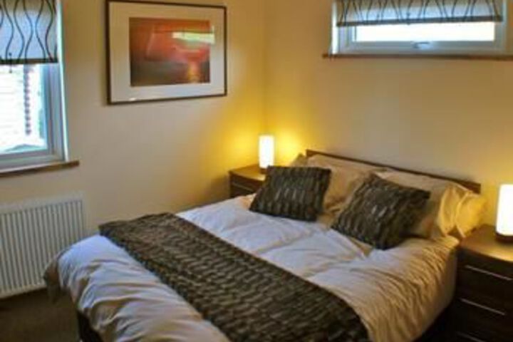 Room 2 of 11