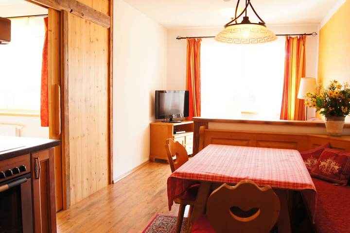 Room 7 of 86