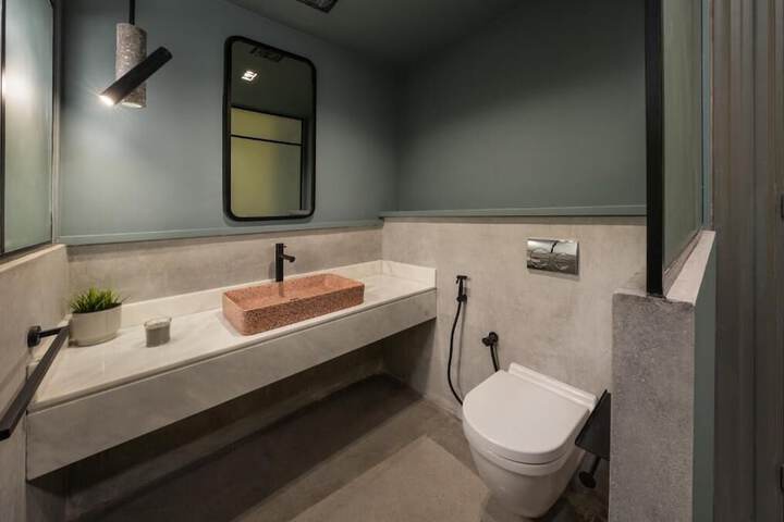 Room 20 of 24