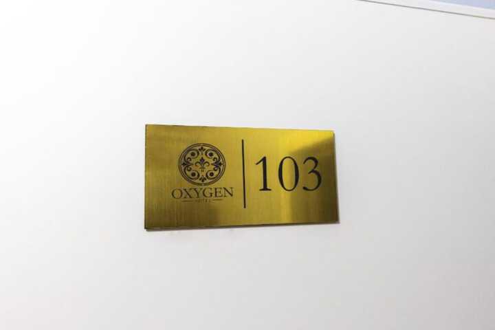 Room 76 of 132