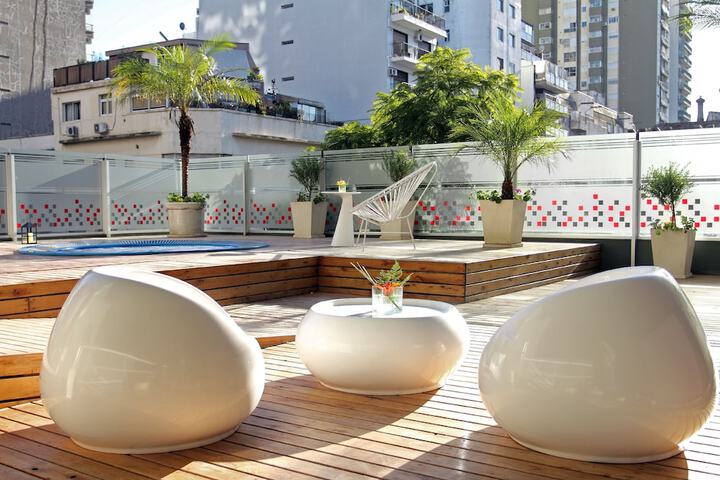 Pool Hotel