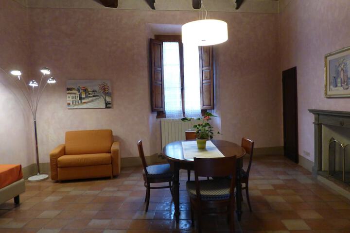 Room 14 of 21