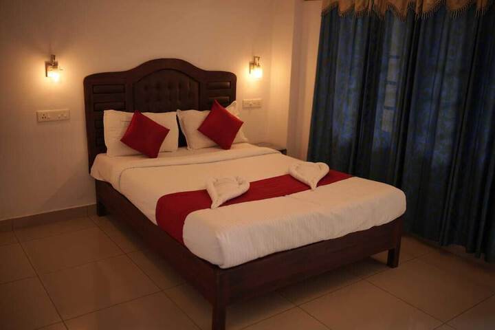 Room 3 of 10