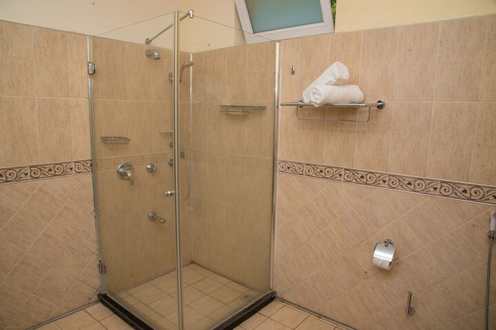 Bath Interior
