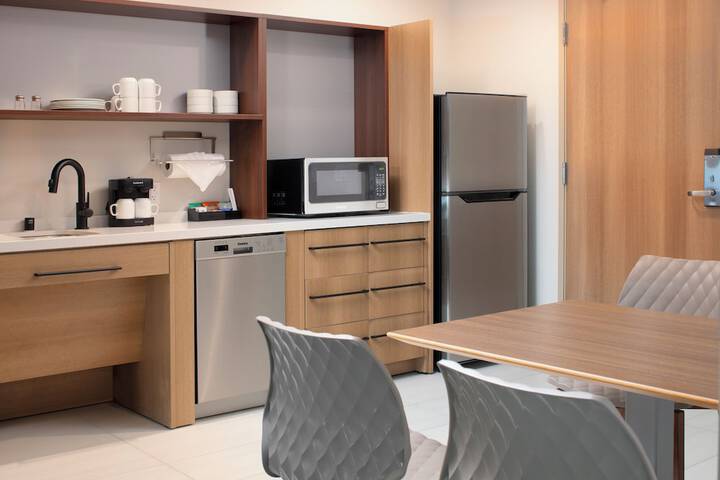 Private kitchenette