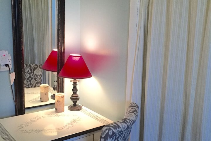 Room 8 of 46