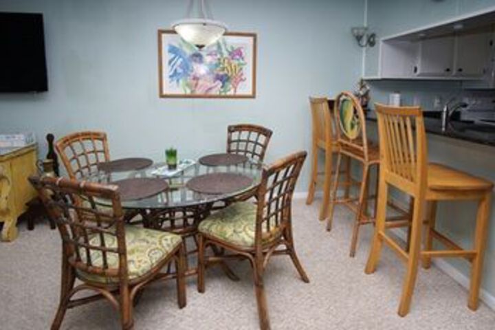 Room 12 of 19