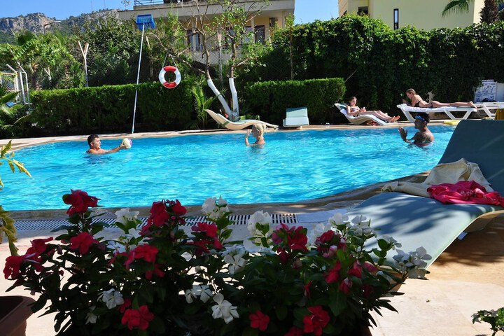 Tuncer Garden Hotel