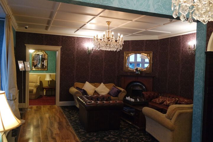 Ballroom/Hall 145 of 160