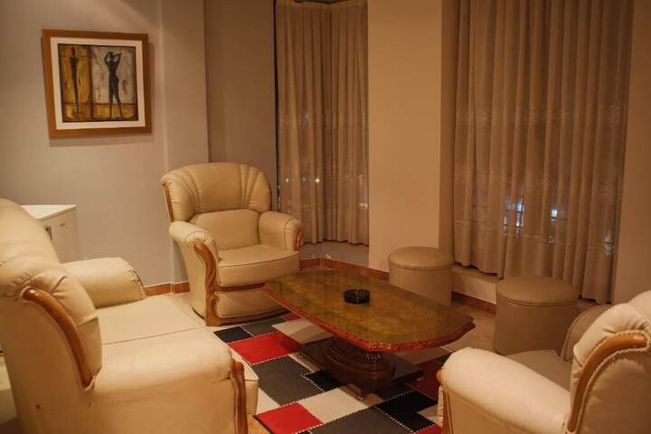 Room 11 of 19