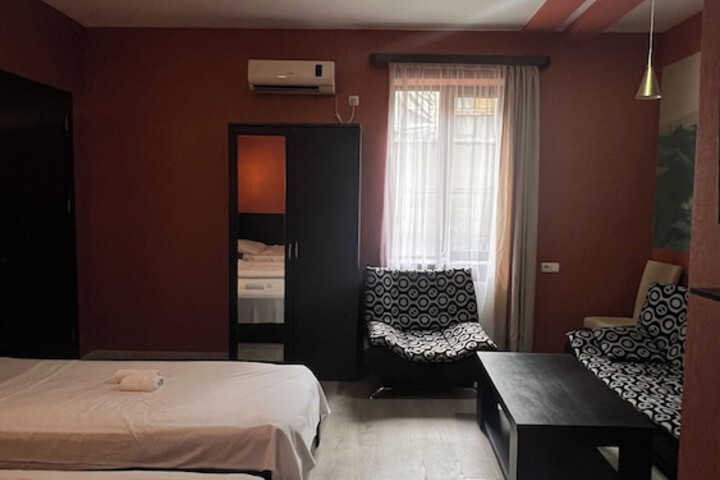 Room 20 of 50