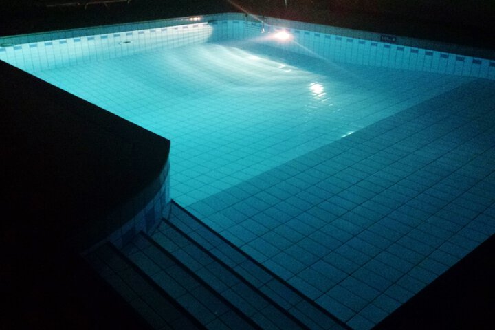 Hotel Pool