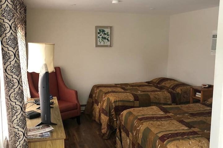 Room 3 of 51