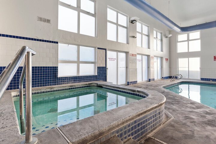 Pool 75 of 154