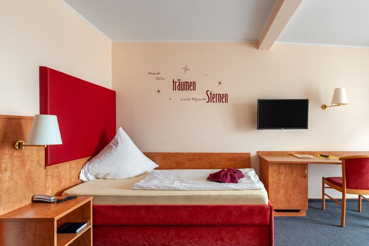 Room 13 of 55