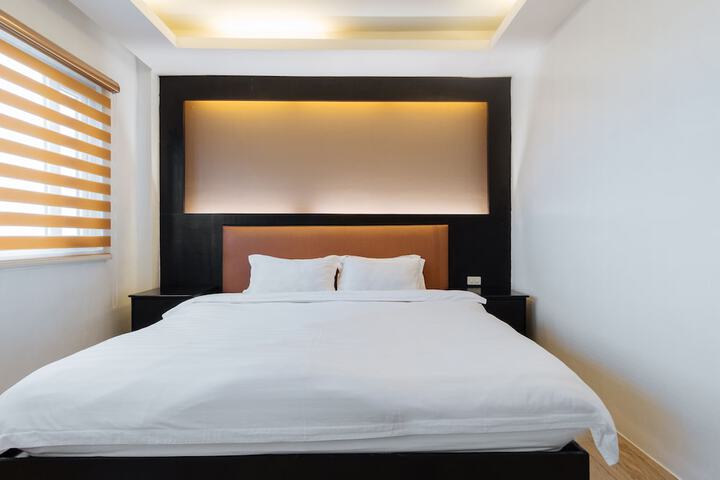 Room 16 of 81