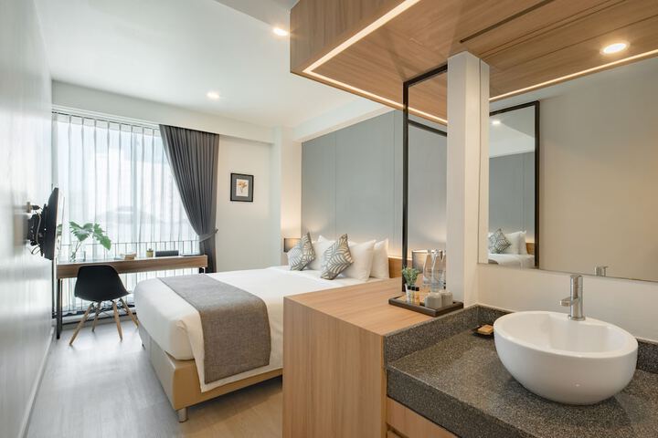 Room 16 of 54