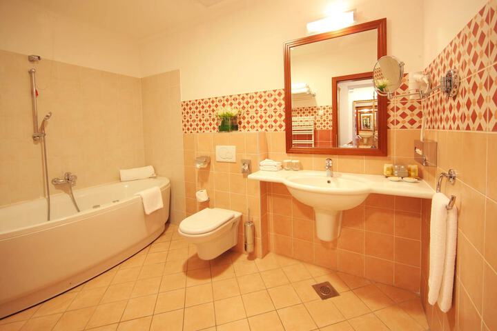 Bathroom Interior Photo