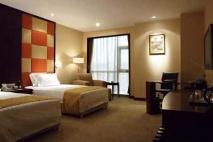 Room 15 of 88